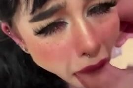 Lara Rose Is Very Good At Sucking A Big Faucet Onlyfans Video